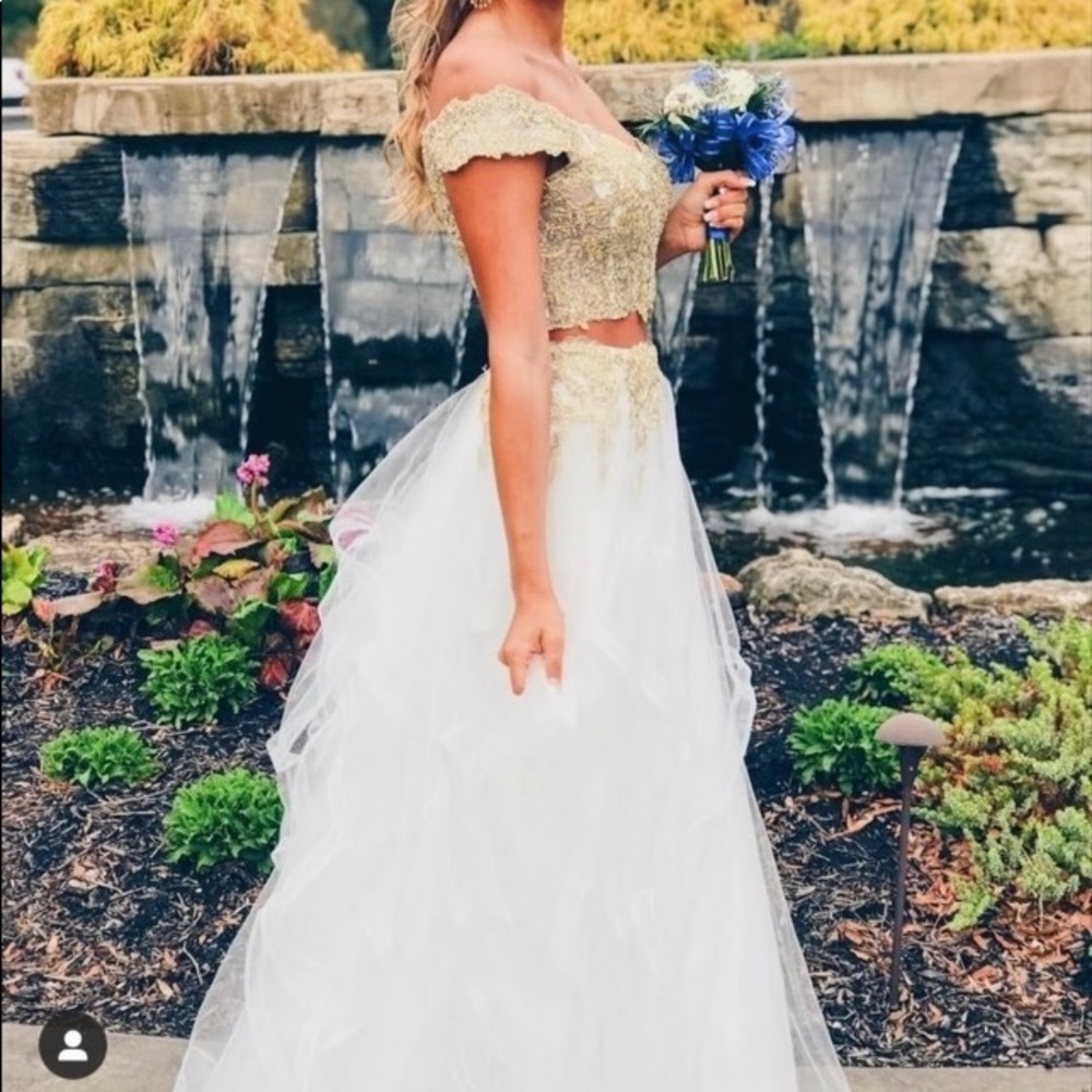 Sherri Hill Prom Dress